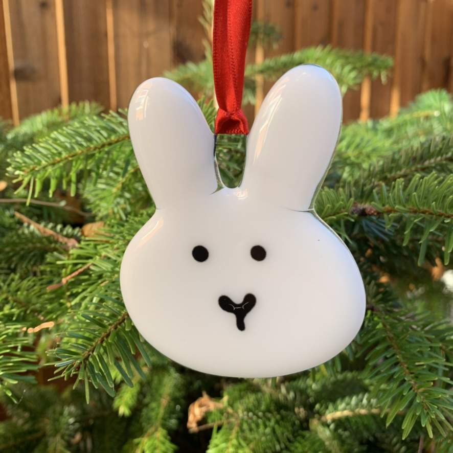 B8F88DEE 2CA1 44EA B5E9 FE1B794936E2 1 105 C